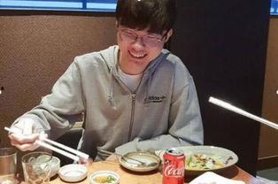 李哥去哪儿吃瓜干酒视频,揭秘吃瓜干酒背后的故事