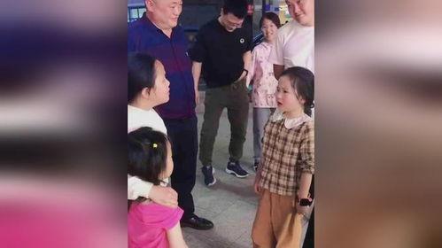 吵架爸爸吃瓜视频大全集,笑料百出家庭争吵大揭秘