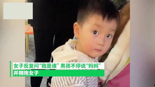 懵懂的吃瓜小男孩视频播放,揭秘校园生活趣味瞬间