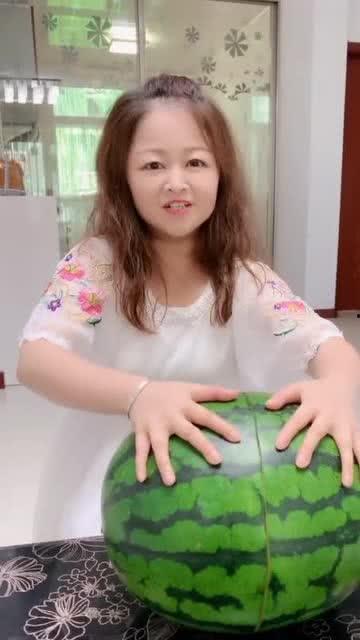 吃小瓜的孩子视频大全集,吃小瓜孩子视频大全集精选