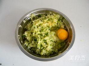 吃角瓜的视频,解锁美味新食尚，尽享田园风味