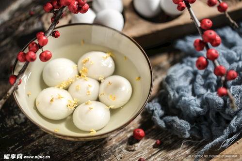 小瓜可以煮汤圆吃吗视频,创意家常美食新尝试