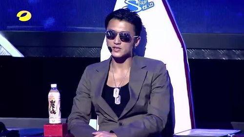 谢霆锋吃瓜视频,揭秘娱乐圈幕后真相