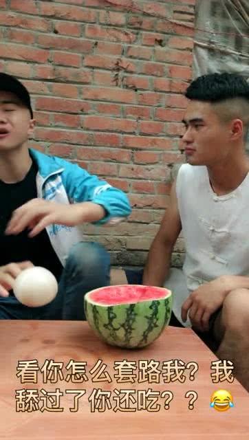 经常吃瓜酪的搞笑视频,笑料横生，笑出腹肌的欢乐时光